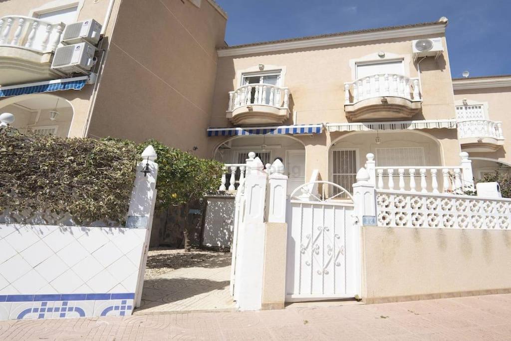 The Triana Townhouse Βίλα Ciudad Quesada Εξωτερικό φωτογραφία